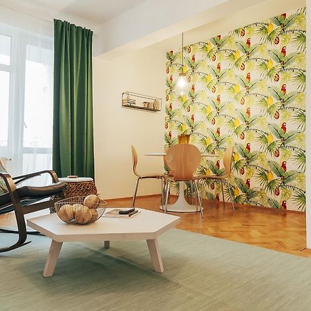 Old Town View Apartment Bucharest Luaran gambar