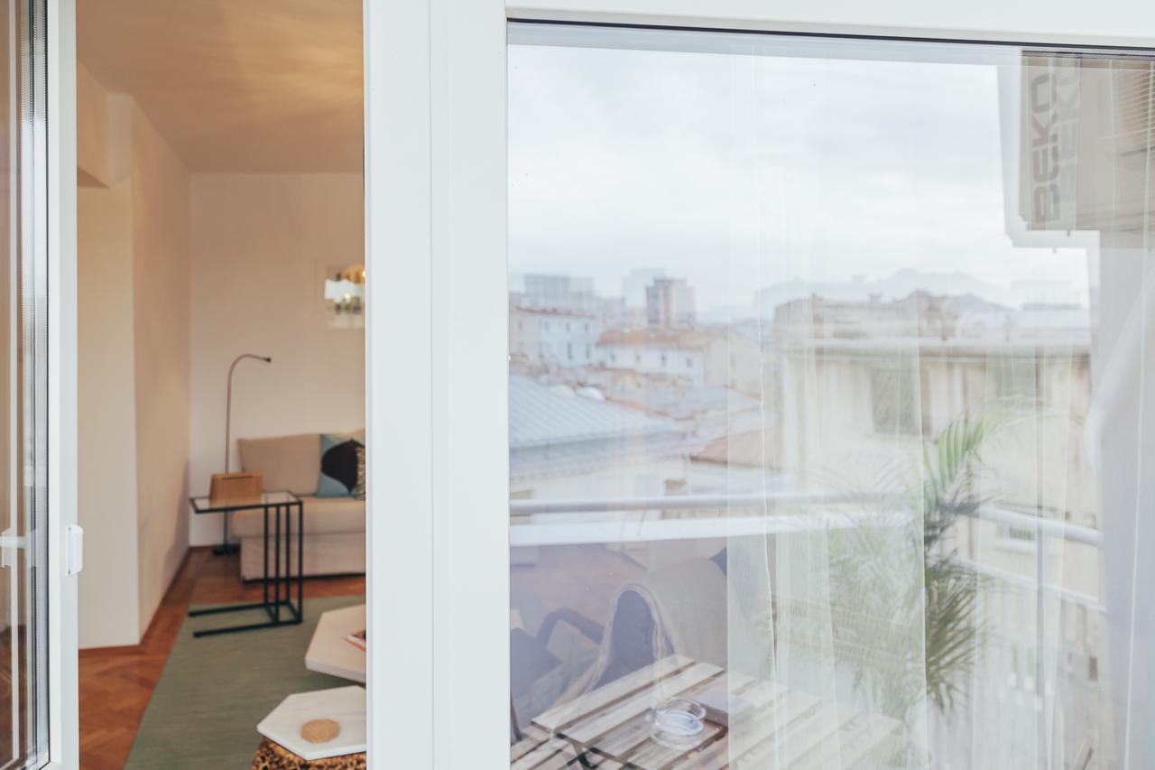 Old Town View Apartment Bucharest Luaran gambar